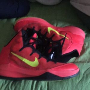 Nike Air basketball shoes size 12